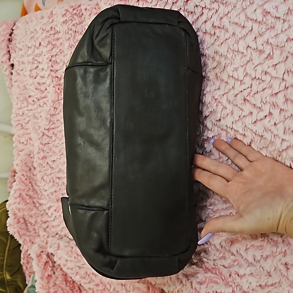 Michael Michael Kors Black Leather Large Satchel - Picture 4 of 10